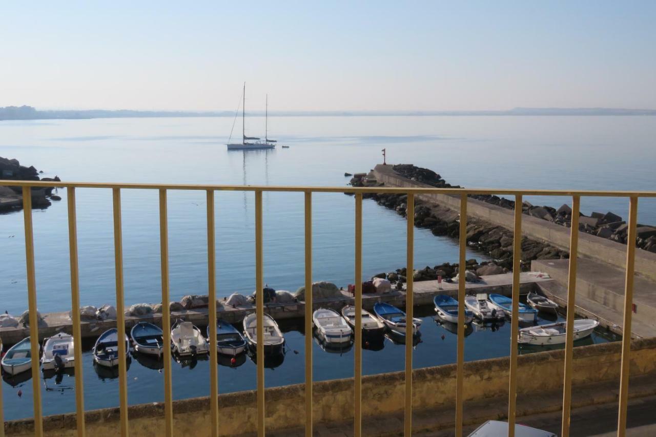 Palazzo De Tomasi B&B Gallipoli Exterior photo